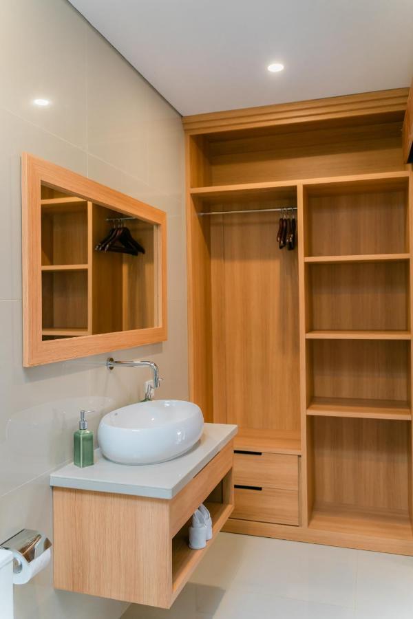 The Ume Aparthotel Canggu Екстериор снимка